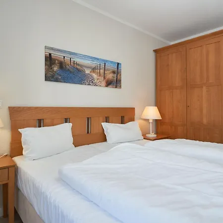 330, Seepark * Sellin (Rugen)