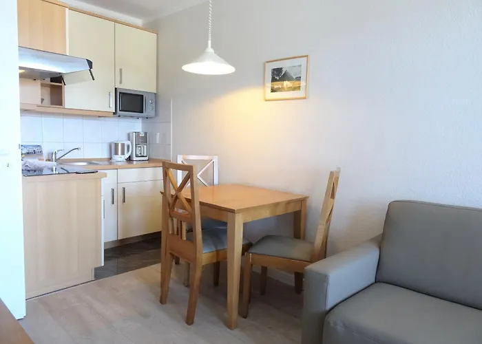 330, Seepark Зеллин