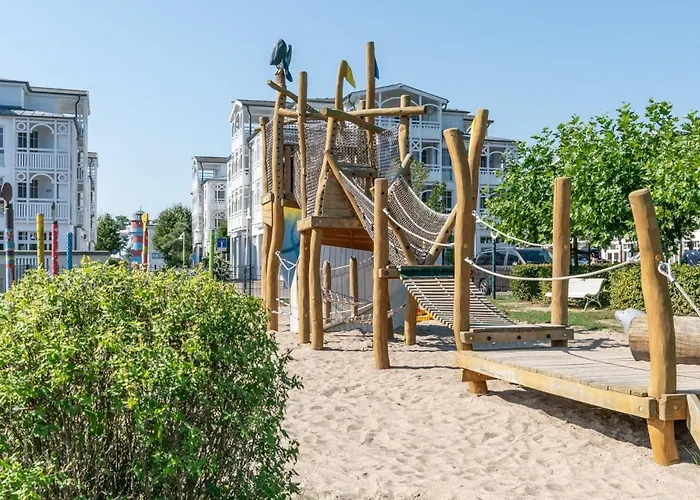 330, Seepark * Зеллин